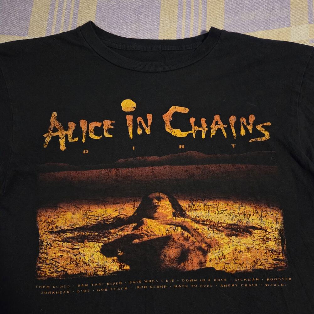 Vintage Alice In Chains Dirt Band T Shirt Black Graphic Grunge Rock Shirt Y2K